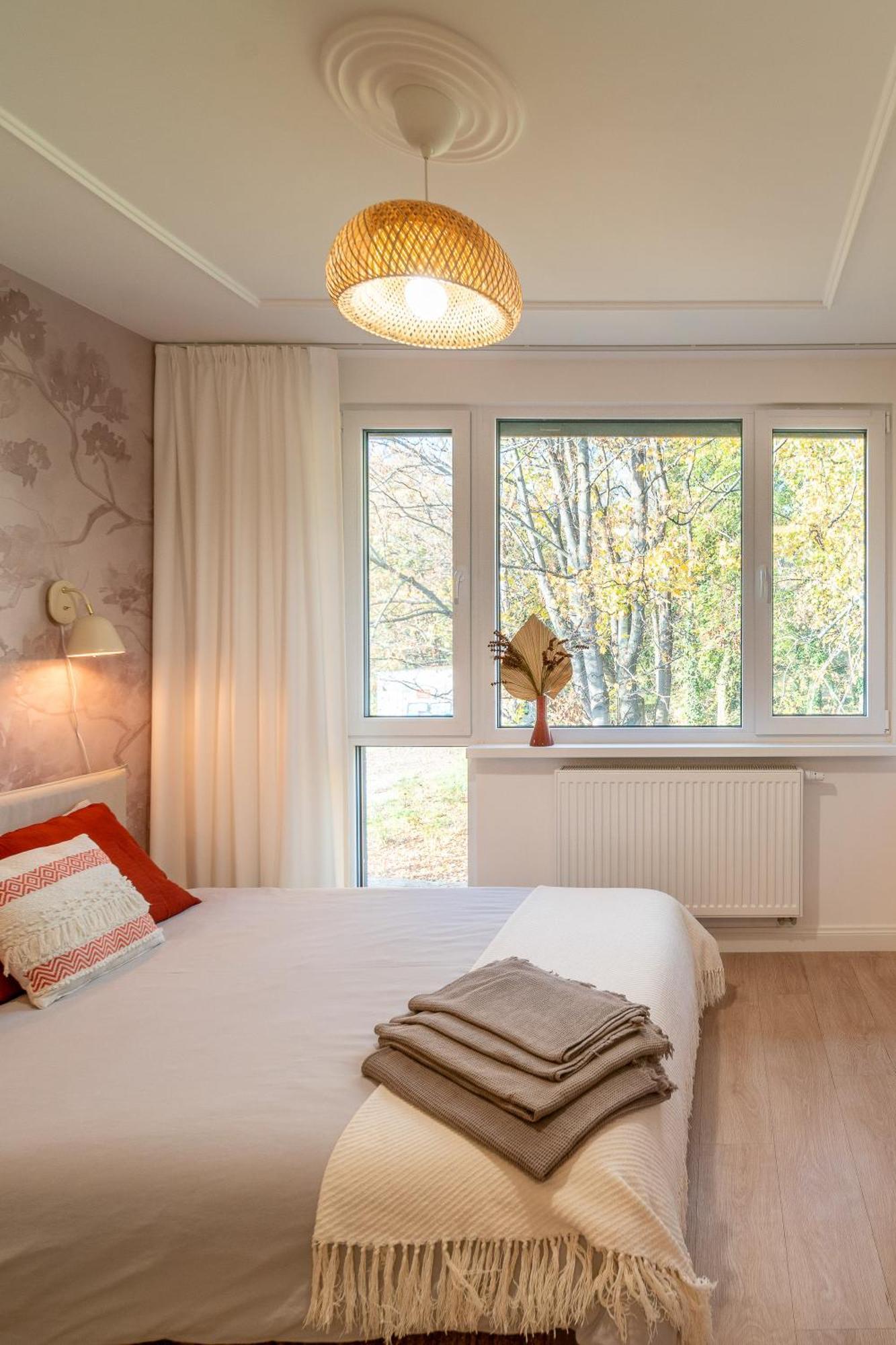 Apartament Fala Metro Sgh Klub Stodola Parking Parkview Fast Wifi Warsaw Exterior photo